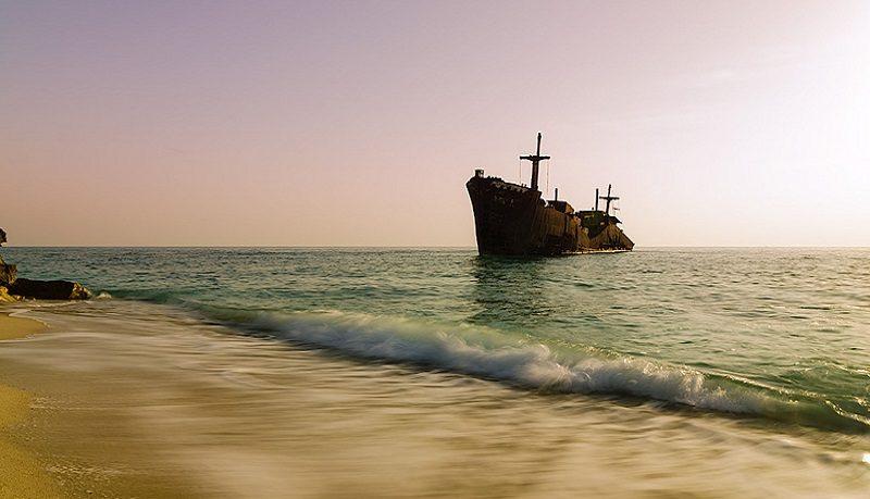 جزیره کیش کشتی یونانی 